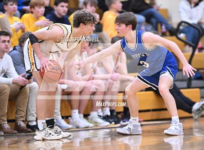 Thumbnail 2 in Chippewa @ Waynedale photogallery.