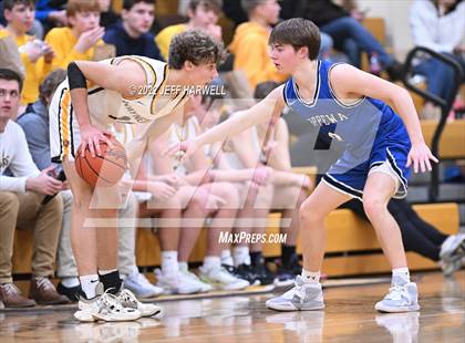 Thumbnail 1 in Chippewa @ Waynedale photogallery.