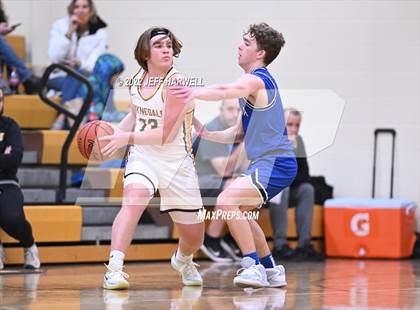 Thumbnail 3 in Chippewa @ Waynedale photogallery.