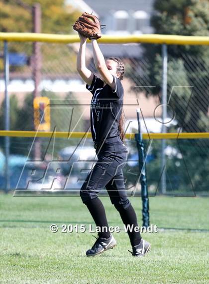 Thumbnail 3 in Douglas County vs. Fossil Ridge photogallery.