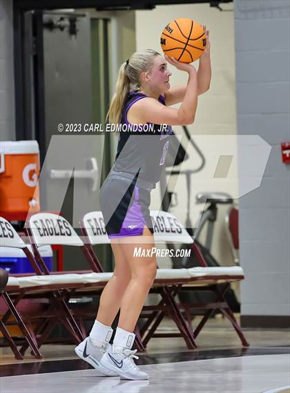 Thumbnail 1 in Lipscomb Academy @ Ezell-Harding Christian photogallery.