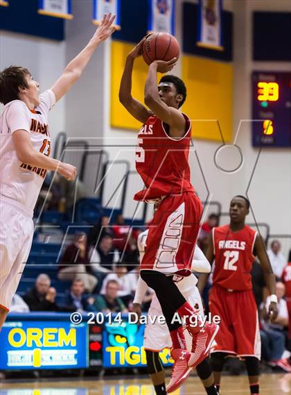Thumbnail 1 in Wasatch Academy vs. Denver East (FreeTaxUSA Shootout) photogallery.