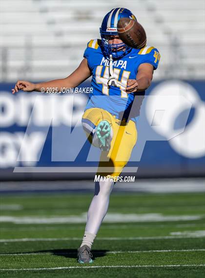 Thumbnail 3 in Churchill County @ Moapa Valley (NIAA 3A Final) photogallery.