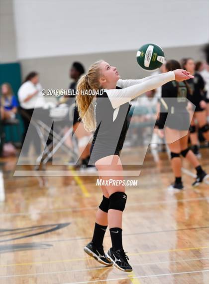 Thumbnail 3 in Lakeside Christian vs Bayshore Christian (Keswick Invitational) photogallery.