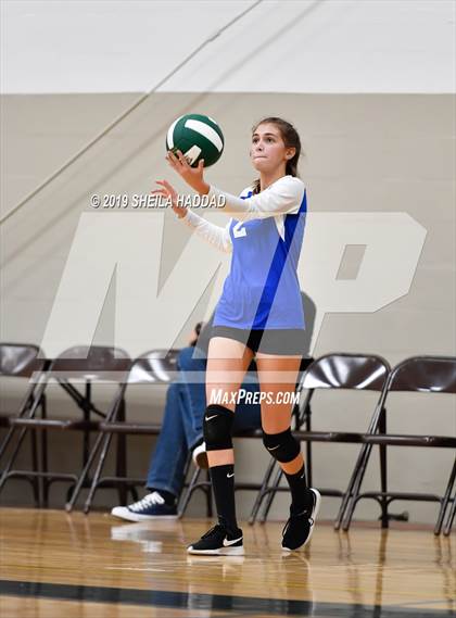 Thumbnail 3 in Lakeside Christian vs Bayshore Christian (Keswick Invitational) photogallery.