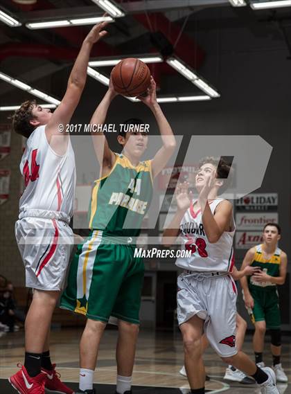 Thumbnail 1 in Paradise @ Foothill photogallery.