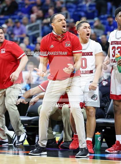 Thumbnail 2 in Hitchcock vs. Cole (UIL 3A State Semifinal) photogallery.