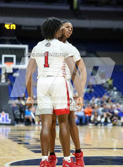 Thumbnail 2 in Hitchcock vs. Cole (UIL 3A State Semifinal) photogallery.