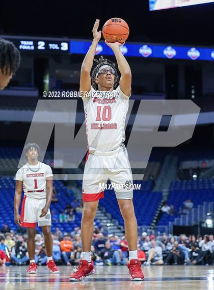 Thumbnail 3 in Hitchcock vs. Cole (UIL 3A State Semifinal) photogallery.