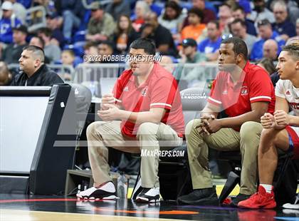 Thumbnail 1 in Hitchcock vs. Cole (UIL 3A State Semifinal) photogallery.