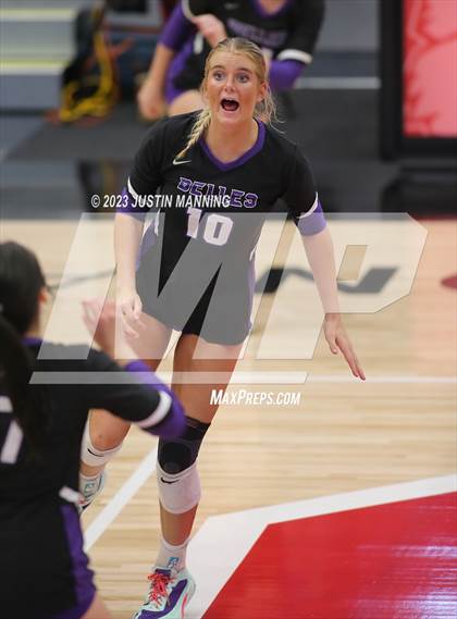 Thumbnail 1 in Mount Saint Mary vs. Lakeside (AAA 5A Quarterfinal Playoff) photogallery.