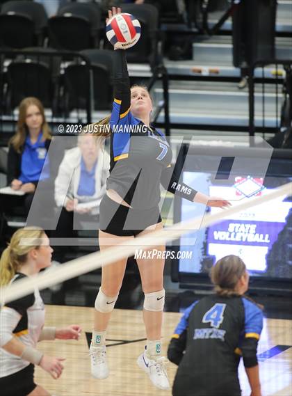 Thumbnail 1 in Mount Saint Mary vs. Lakeside (AAA 5A Quarterfinal Playoff) photogallery.