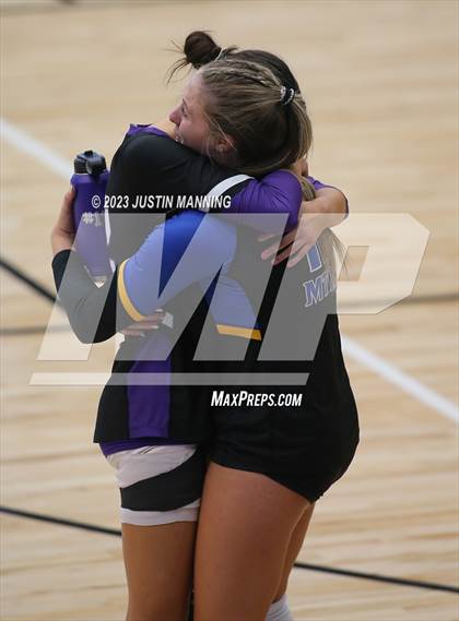 Thumbnail 1 in Mount Saint Mary vs. Lakeside (AAA 5A Quarterfinal Playoff) photogallery.