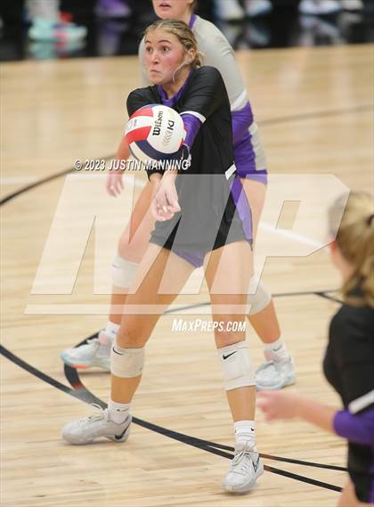 Thumbnail 3 in Mount Saint Mary vs. Lakeside (AAA 5A Quarterfinal Playoff) photogallery.