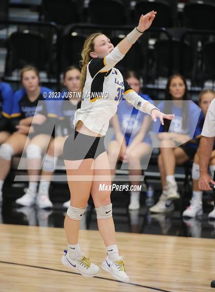 Thumbnail 3 in Mount Saint Mary vs. Lakeside (AAA 5A Quarterfinal Playoff) photogallery.