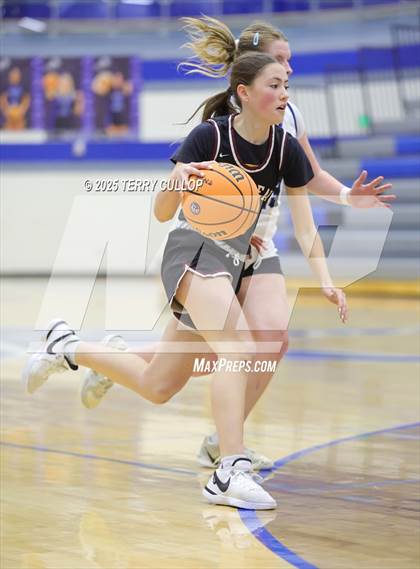 Thumbnail 1 in FR: Lone Peak @ Pleasant Grove (Sophomore) photogallery.