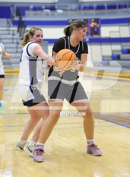 Thumbnail 2 in FR: Lone Peak @ Pleasant Grove (Sophomore) photogallery.