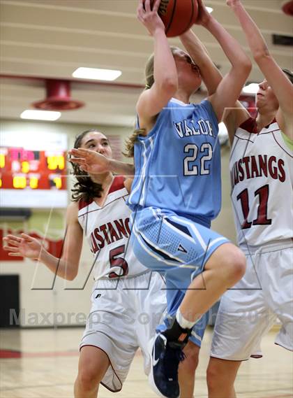 Thumbnail 3 in Valor Christian @ Ponderosa photogallery.