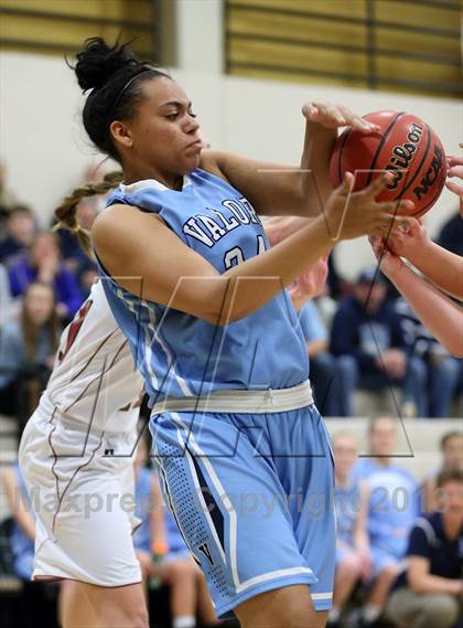 Thumbnail 1 in Valor Christian @ Ponderosa photogallery.