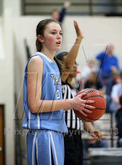 Thumbnail 2 in Valor Christian @ Ponderosa photogallery.