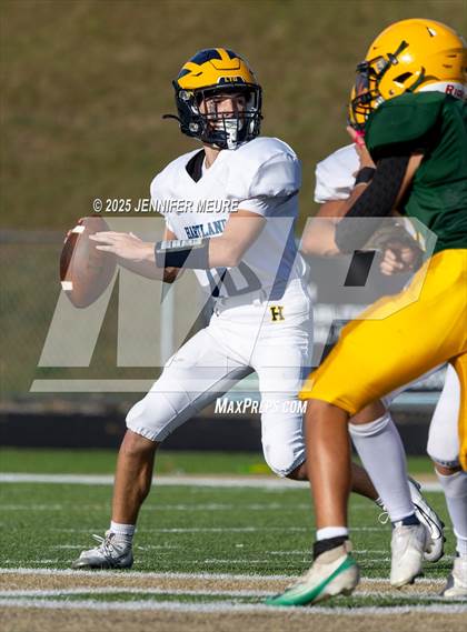 Thumbnail 3 in FR: Hartland @ Howell photogallery.