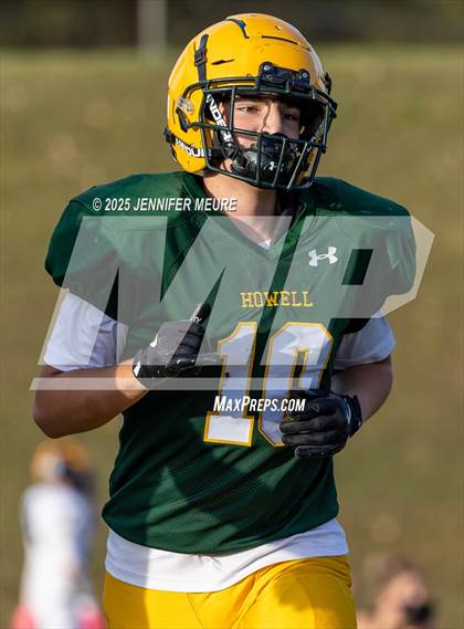 Thumbnail 2 in FR: Hartland @ Howell photogallery.