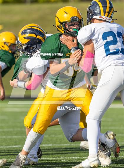 Thumbnail 3 in FR: Hartland @ Howell photogallery.