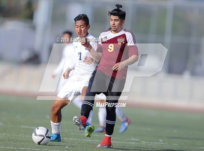 Thumbnail 2 in  Sun Valley vs Reseda photogallery.