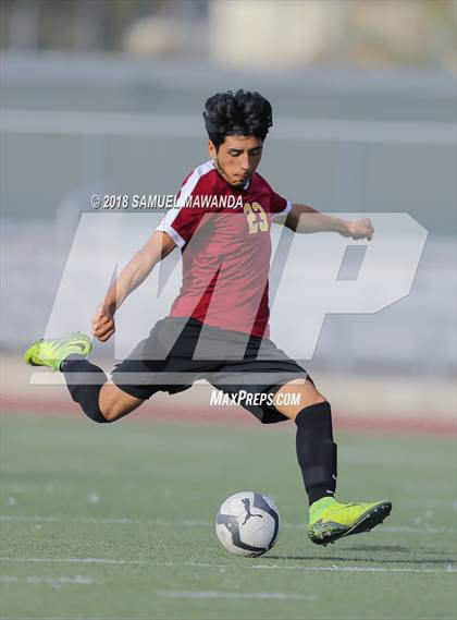 Thumbnail 2 in  Sun Valley vs Reseda photogallery.