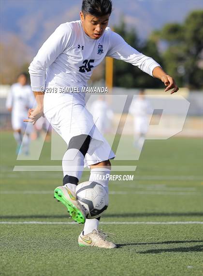 Thumbnail 2 in  Sun Valley vs Reseda photogallery.