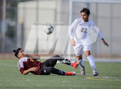 Thumbnail 3 in  Sun Valley vs Reseda photogallery.