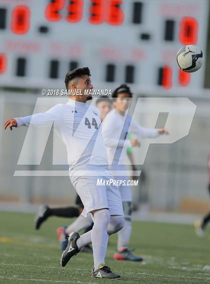 Thumbnail 2 in  Sun Valley vs Reseda photogallery.