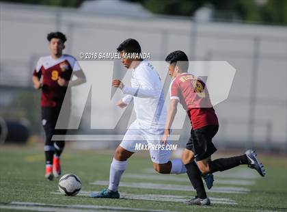 Thumbnail 2 in  Sun Valley vs Reseda photogallery.