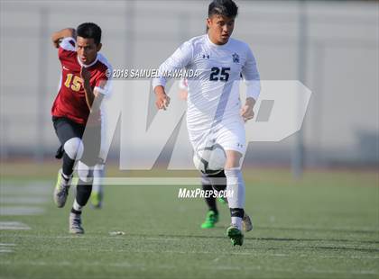 Thumbnail 3 in  Sun Valley vs Reseda photogallery.