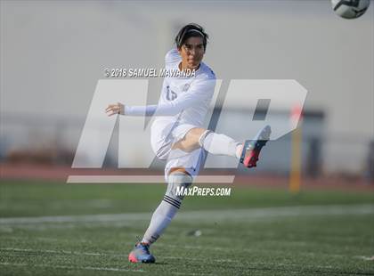 Thumbnail 3 in  Sun Valley vs Reseda photogallery.