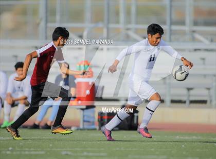 Thumbnail 3 in  Sun Valley vs Reseda photogallery.