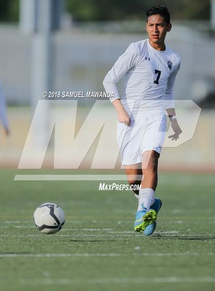 Thumbnail 1 in  Sun Valley vs Reseda photogallery.