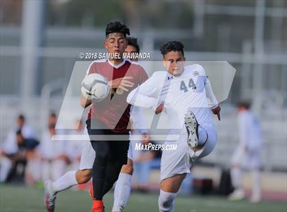 Thumbnail 3 in  Sun Valley vs Reseda photogallery.