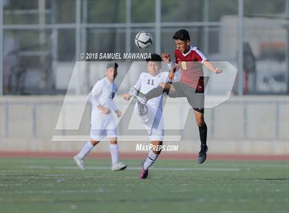 Thumbnail 2 in  Sun Valley vs Reseda photogallery.