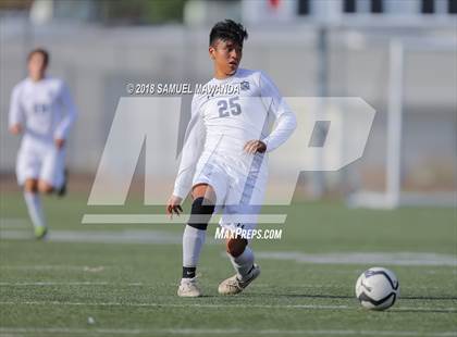 Thumbnail 2 in  Sun Valley vs Reseda photogallery.
