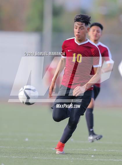 Thumbnail 1 in  Sun Valley vs Reseda photogallery.