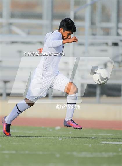 Thumbnail 1 in  Sun Valley vs Reseda photogallery.