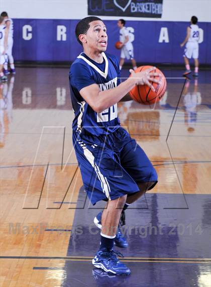 Thumbnail 2 in Yuma Catholic @ Northwest Christian photogallery.