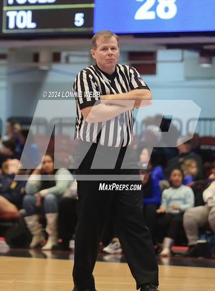 Thumbnail 2 in Pearl River vs Hendrick Hudson (NYSPHSAA Section 1 Class A Semifinal) photogallery.