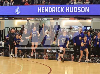 Thumbnail 1 in Pearl River vs Hendrick Hudson (NYSPHSAA Section 1 Class A Semifinal) photogallery.