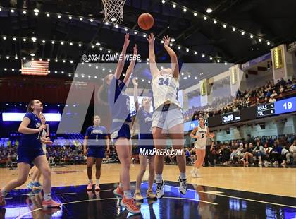 Thumbnail 2 in Pearl River vs Hendrick Hudson (NYSPHSAA Section 1 Class A Semifinal) photogallery.