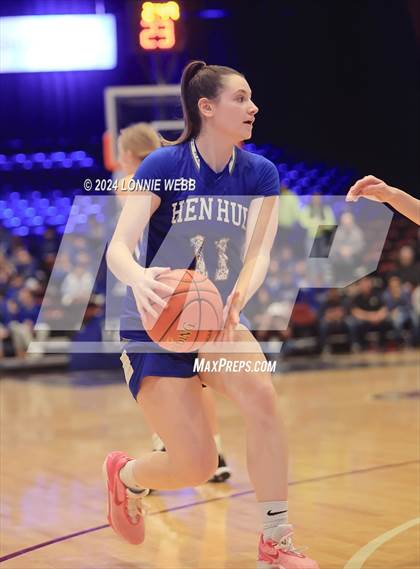 Thumbnail 2 in Pearl River vs Hendrick Hudson (NYSPHSAA Section 1 Class A Semifinal) photogallery.
