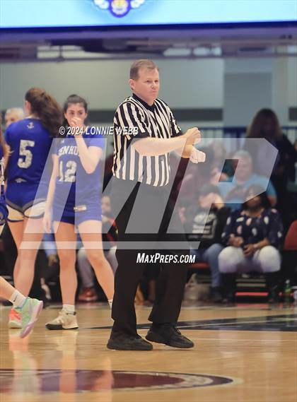 Thumbnail 1 in Pearl River vs Hendrick Hudson (NYSPHSAA Section 1 Class A Semifinal) photogallery.