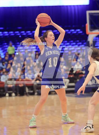 Thumbnail 1 in Pearl River vs Hendrick Hudson (NYSPHSAA Section 1 Class A Semifinal) photogallery.