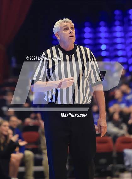 Thumbnail 1 in Pearl River vs Hendrick Hudson (NYSPHSAA Section 1 Class A Semifinal) photogallery.